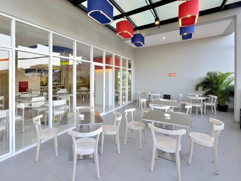 Lamora Kota 3* Surabaya